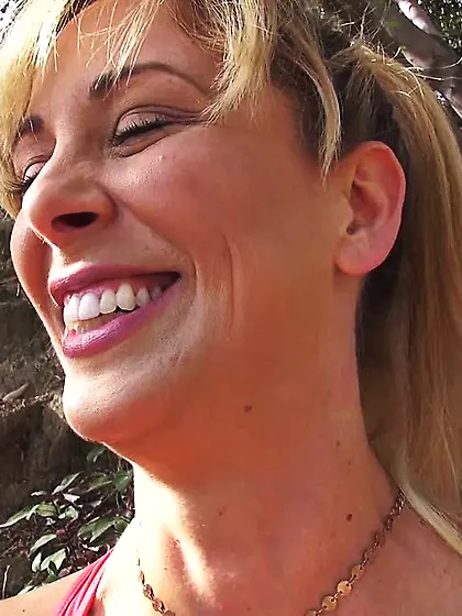 Athletic milf creampie