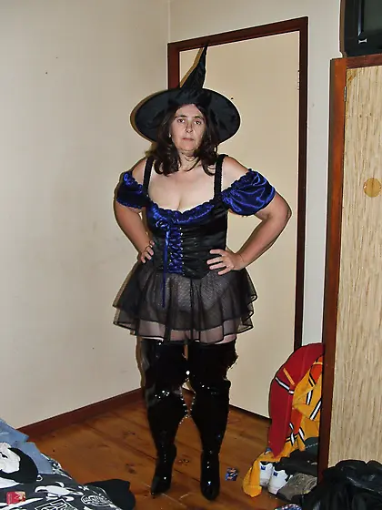 early pics of younger stupid fucking ugly me