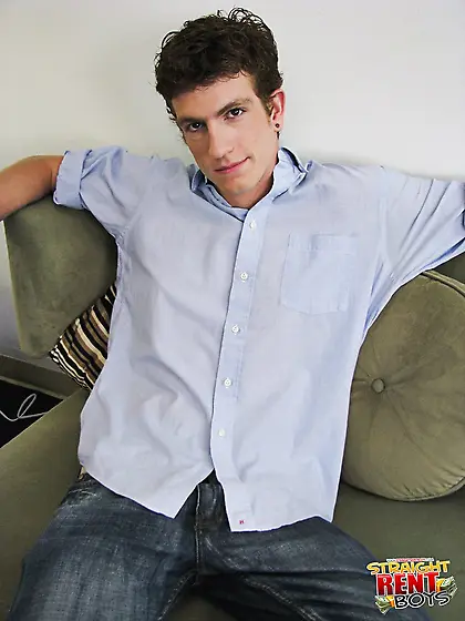 Stunning dude peels blue