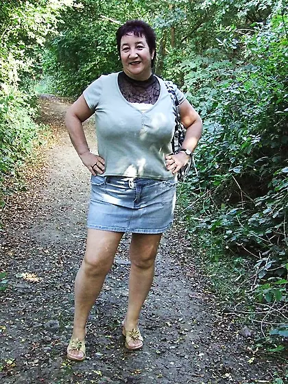 BBW Exhibitionist Kinky Carol from United...