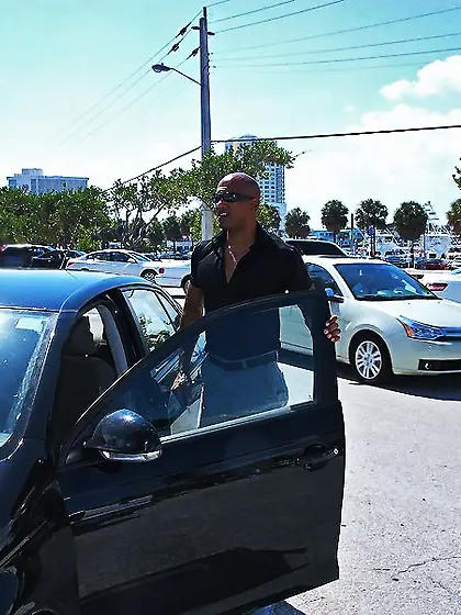 Round booty blonde teen enjoys hardcore penetration with a BBC