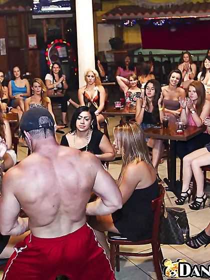 Lucky dude shows off his cock while striping and gets sucked off