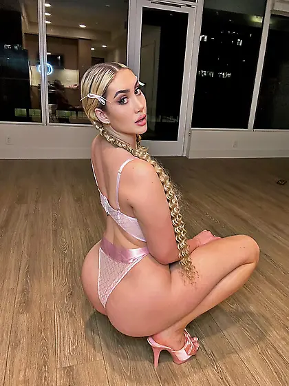 Evil Sadistic Findom Brat Breaks Betas Full Time