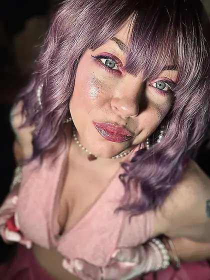 Tina Snua Selfies #125