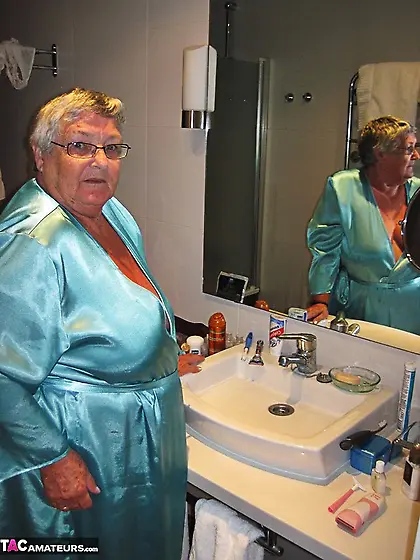 Knockout elderly blonde bright