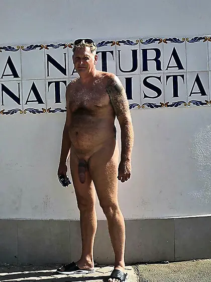 Vera Playa – naakt man - grote penis - nudisten