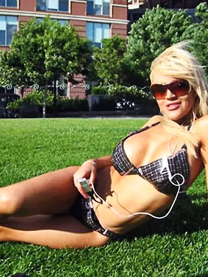 Hot naughty girlfriend