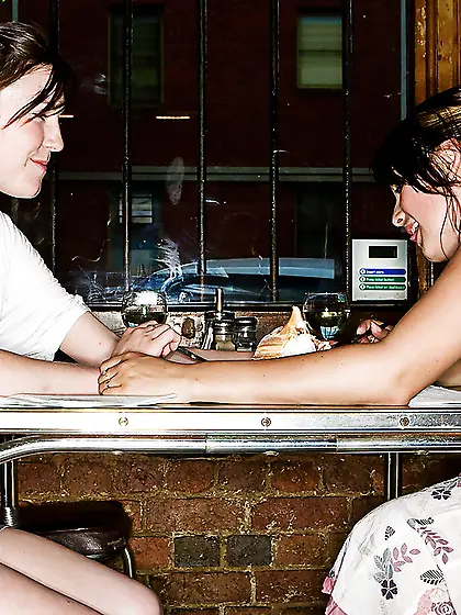 Adorable babes are going to fuck after their cute evening date