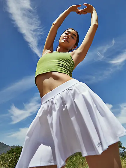 Mixed Asian Model Mia