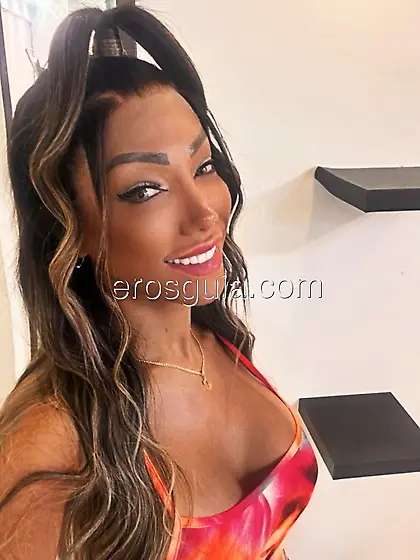 Carolina Vasconcellos (Miss Brasil Trans 2005)