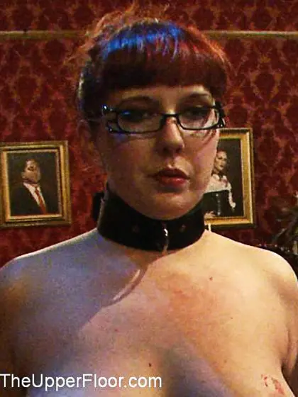 Extreme fingering dildo play