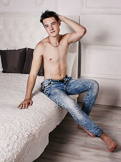 White young gay MaxYoungBoy like to dildo...