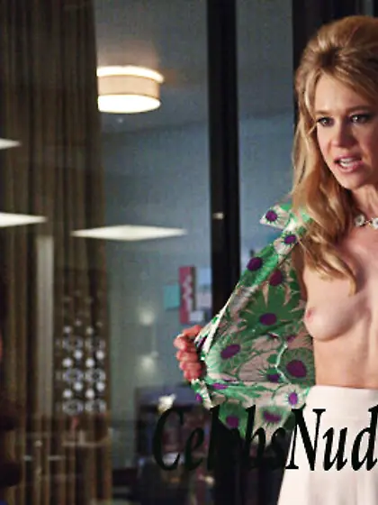 Kristen Hager Topless photos