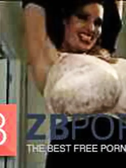 Yam-Sized hooter-sling on Teddi Barrett