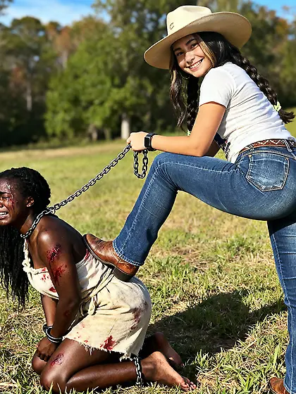 Racist Pawg Steps On Nigger Girl