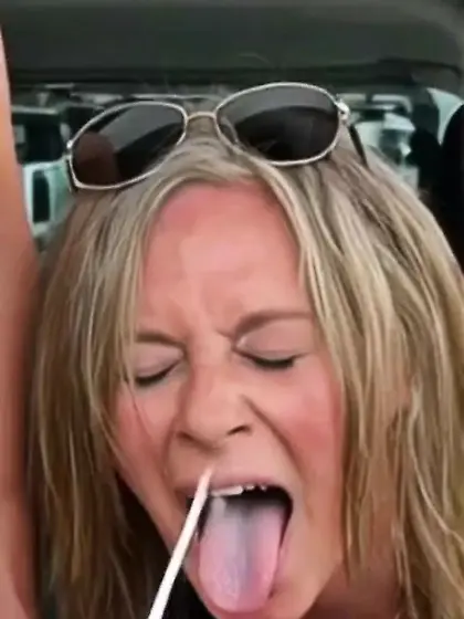 Amber Dawn sucking cock