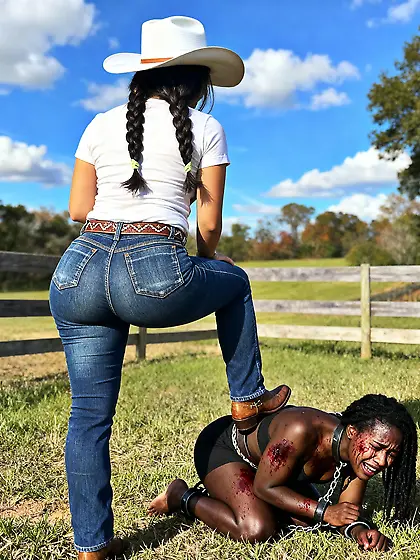 Pawg Steps On Nigger