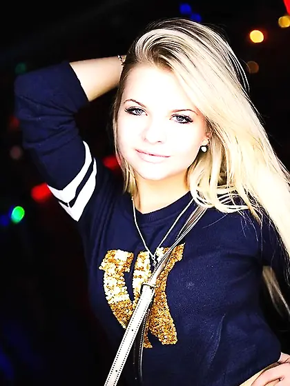 White teen blonde hair