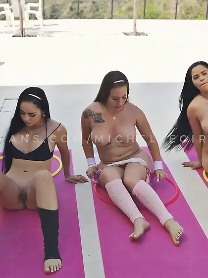 Andrea Restrepo Nude Double Dildo Lesbian Yoga