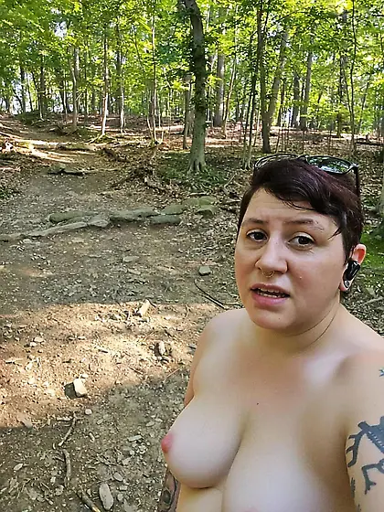 Wives,  girlfriends,  sisters,  daughters