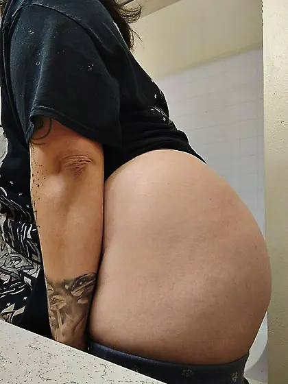 Fatty mc fat gets exposed ( free use )