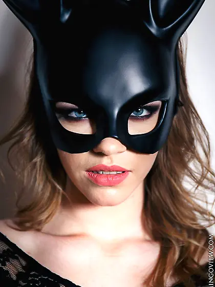 Mia Luna my horny body is ready