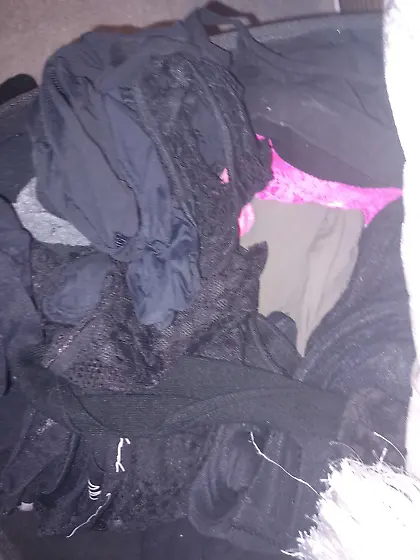 Slut mom Linda exposed