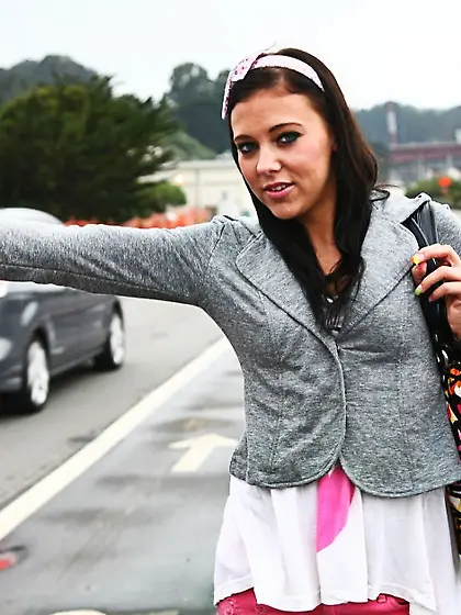 Ivy Winters takes her clothes off on the sofa and blows a big ha