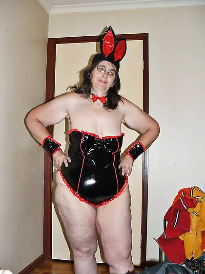 early pics of younger stupid fucking ugly me