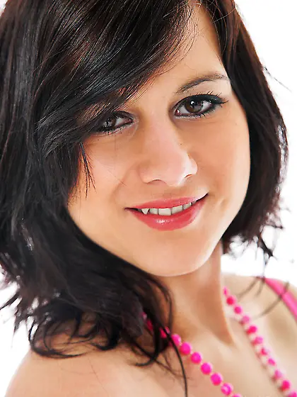 Megan shows ligerie trims