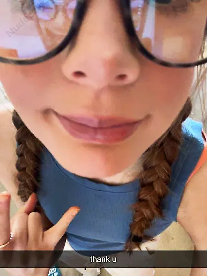 Mackenzie - Skinny Redhead Likes It Anywhere