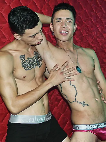Latin gay GamesForLovers like to snapshot
