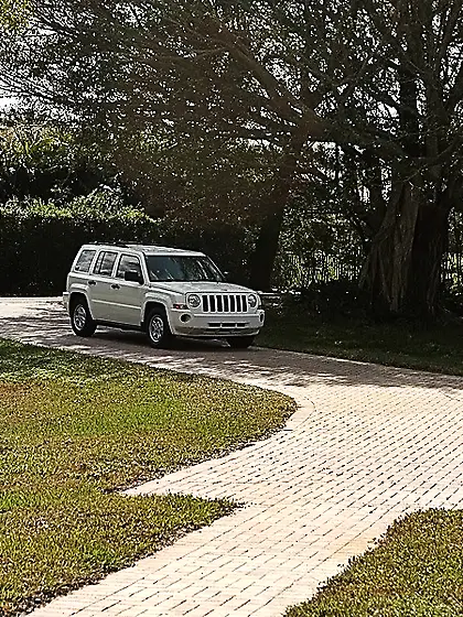 Amazing short haired blonde lady with adorable curves get fucked