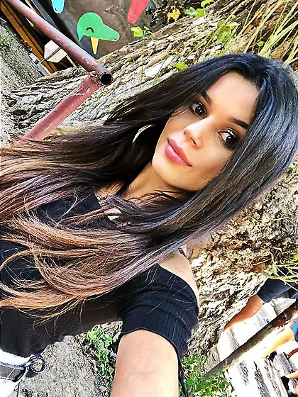 Bisexual italian girl