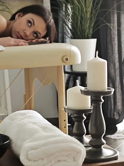 Juicy tight assed brunette