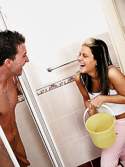 Teen missionary handjob