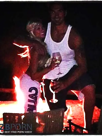 Barbie Blank aka Kelly Kelly ex WWE diva mega bevy