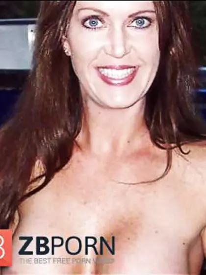 LynnMeets from MeetMeMatch dot com