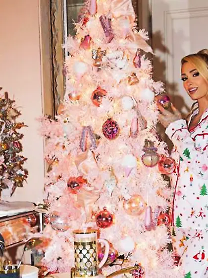 Paris Hilton - Christmas