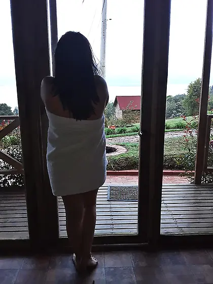 Oriana Bustos Free Photos