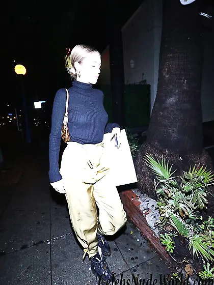 Delilah Hamlin See Through