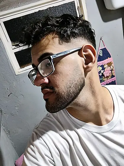 Luis,  24.  São Paulo/Brazil.  Proud Fag