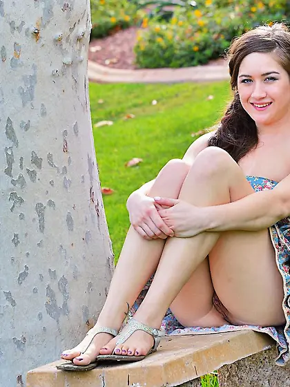 Dreamy brunette Shannon FTV reveals her hot body in a short dres