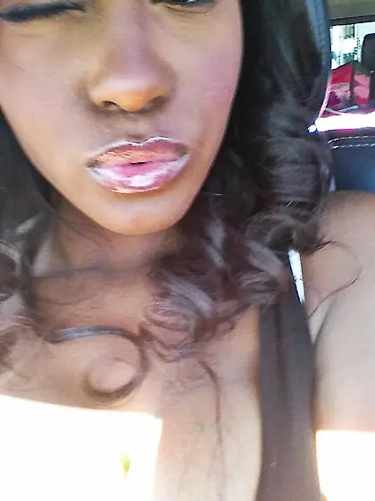 Jezabel Vessir has to be one of the sexiest chicks I've had the