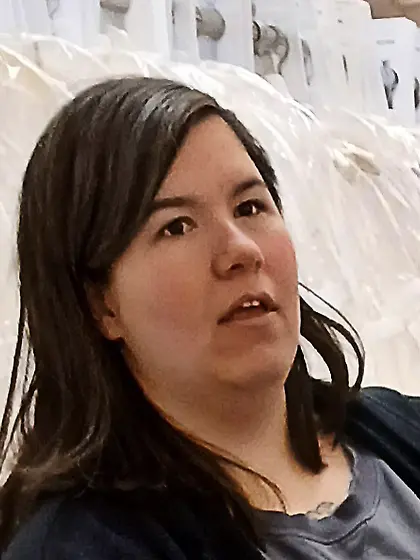 I love jerking off to my hot sister