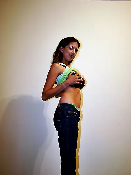 Brunette big tit latina