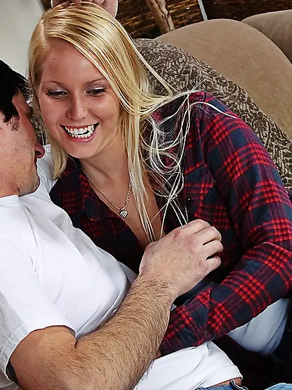 Teen blonde Vanessa Cage in blue jean mini skirt gives headjob b