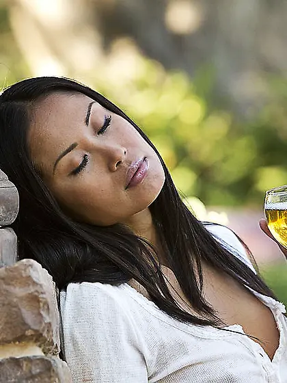 Bewitching Asian model Davin Kim does a gentle strip and touches