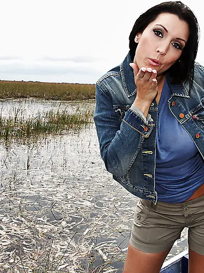 Dylan Ryder seeks outdoor fucking and true orgasms as well