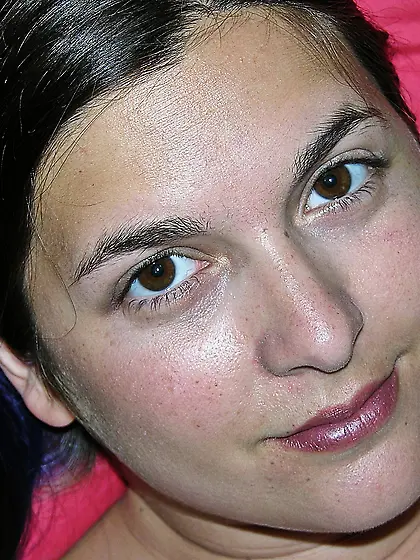 CUTE BBW WOMAN SHOWING HER HAIRY PUSSY